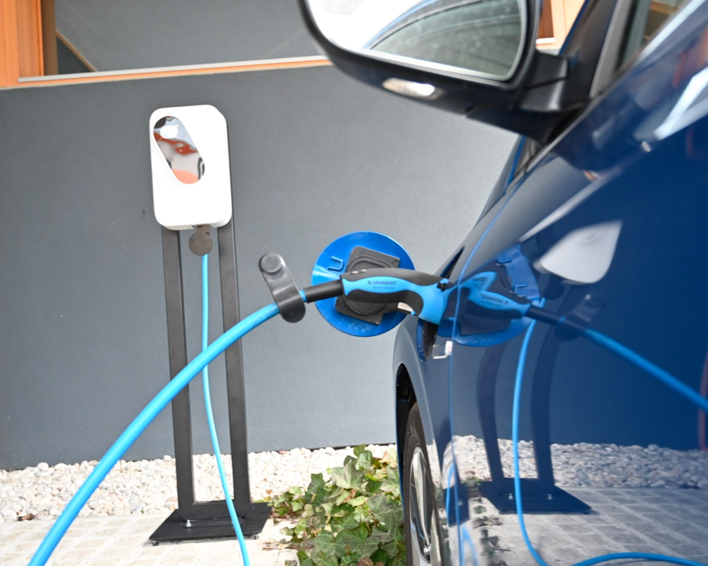 Polnilna postaja e21